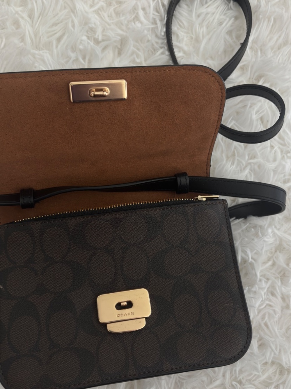 Coach crossbody bag - Picture 2 of 5